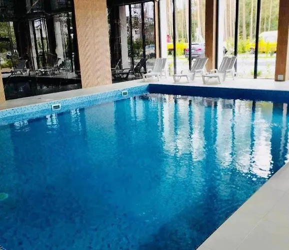 Amber Dream Kryty Basen 公寓