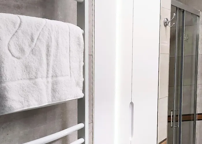 Amber Dream Kryty Basen 公寓 *